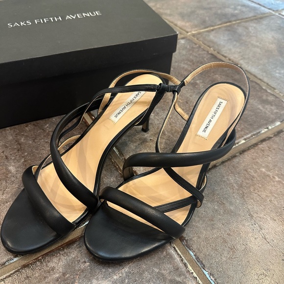 Saks Fifth Avenue Elegant Black Heels - Picture 1 of 5